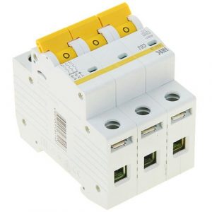 Автомат. выключатель IEK трехполюсный 3Р 32А